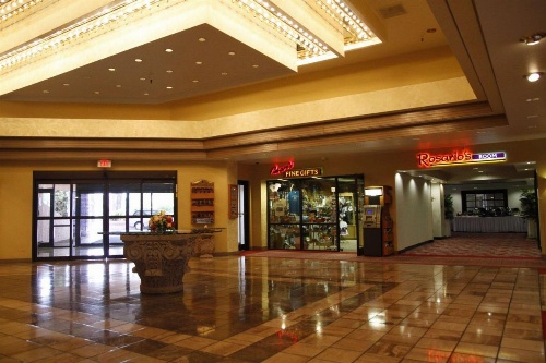 Ramada by Wyndham Viscount Suites Tucson East image 10