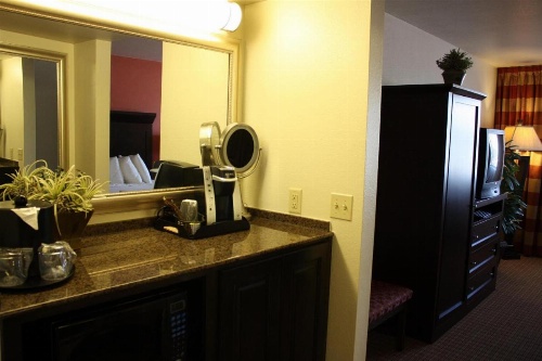 Ramada by Wyndham Viscount Suites Tucson East image 23