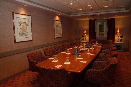 Ramada by Wyndham Viscount Suites Tucson East image 3
