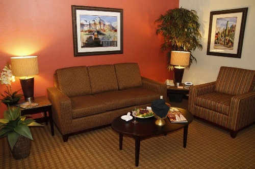 Ramada by Wyndham Viscount Suites Tucson East image 5
