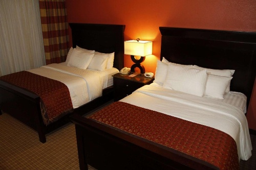 Ramada by Wyndham Viscount Suites Tucson East image 7